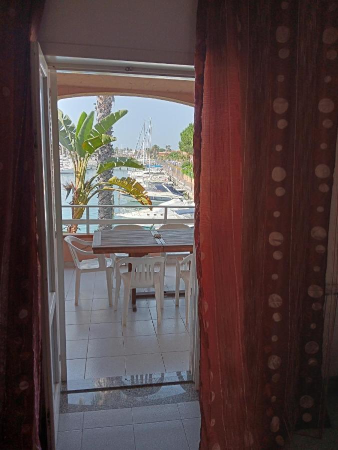 Trilocale "Alicudi" In Portorosa Villa Фурнари Екстериор снимка