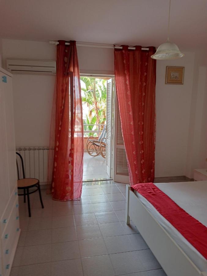 Trilocale "Alicudi" In Portorosa Villa Фурнари Екстериор снимка